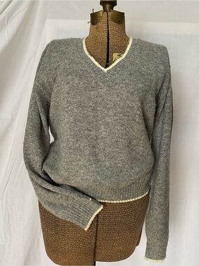 26 International Vintage Gray & Cream Varsity Sweater